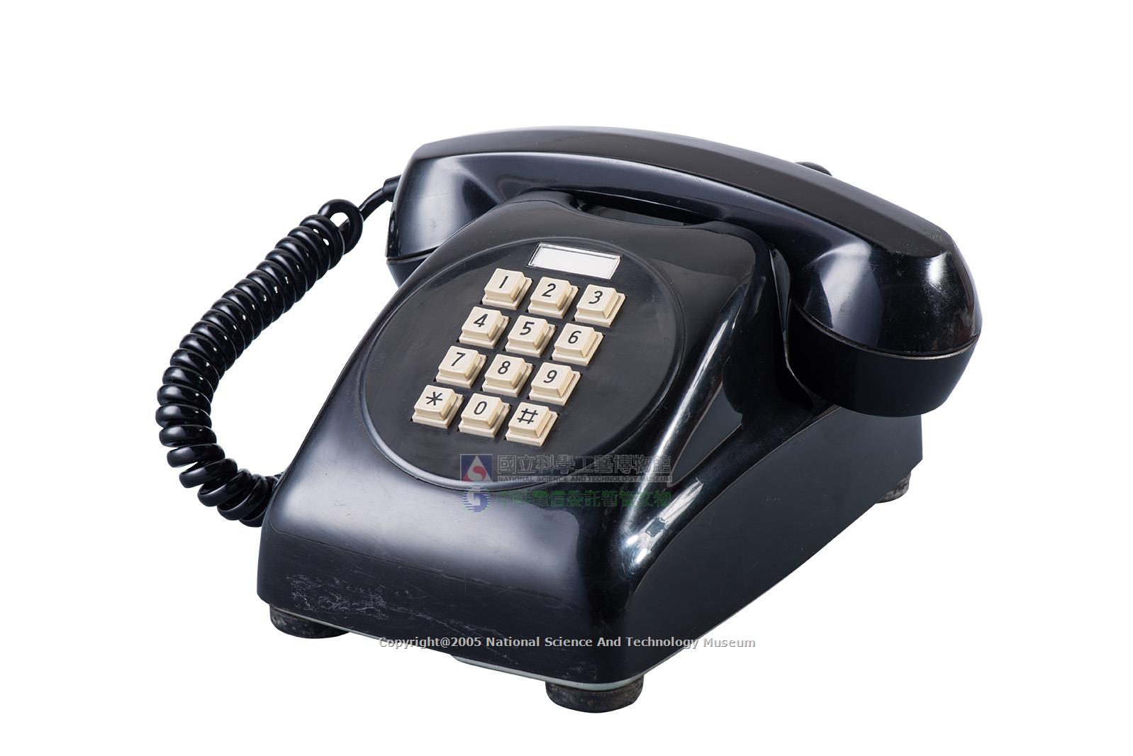 600A1型按鈕式自動電話桌機