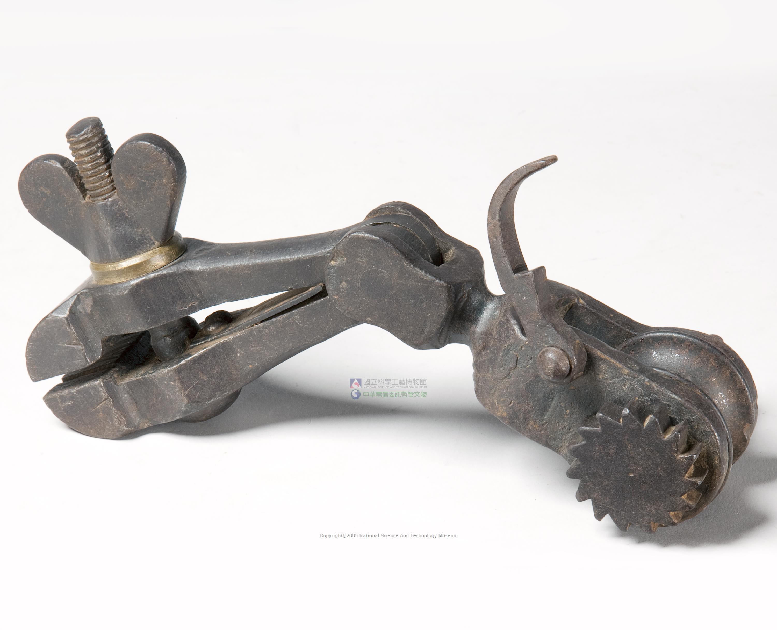 明線緊線器(中)